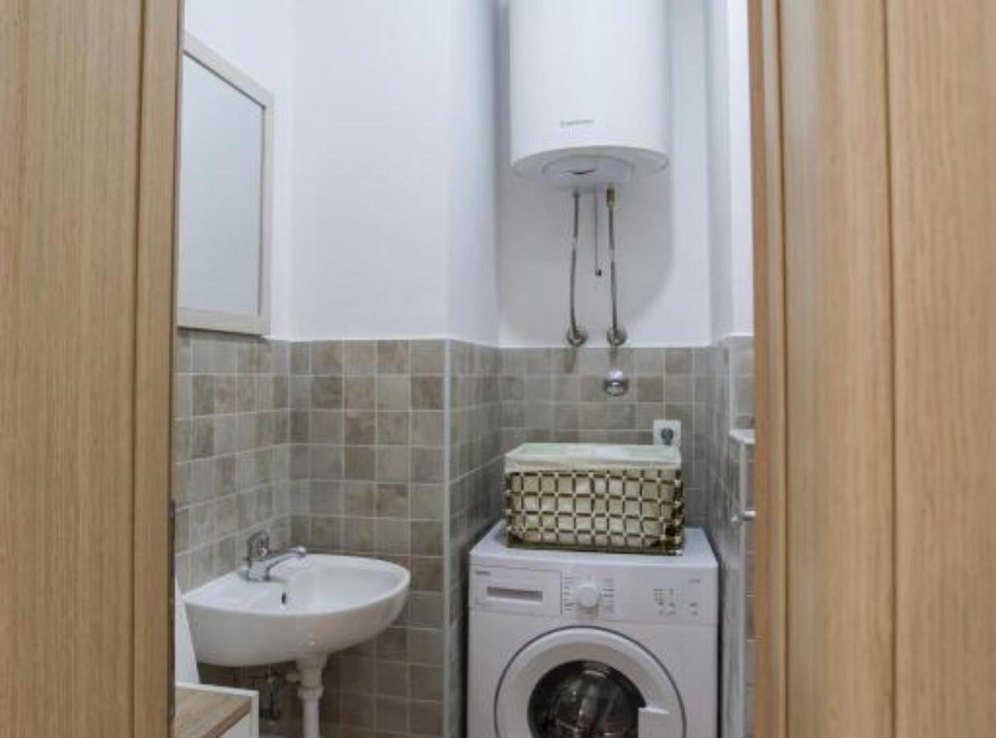 Apartment Dalmatia Каштела Экстерьер фото